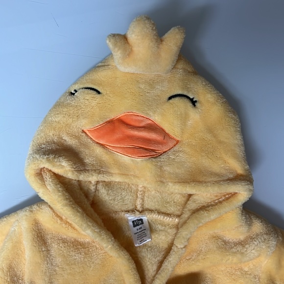 HB - 0 TO 9 MONTH BABY CHICK SUPER SOFT HOODED BATHROBE NWOT - Picture 6 of 10
